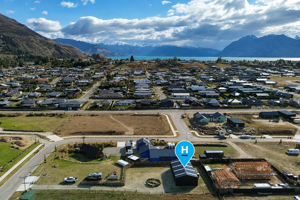 Lake Hawea Shed Loads of Potential