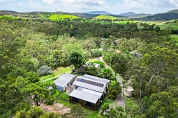 59 School Street, Mount Chalmers