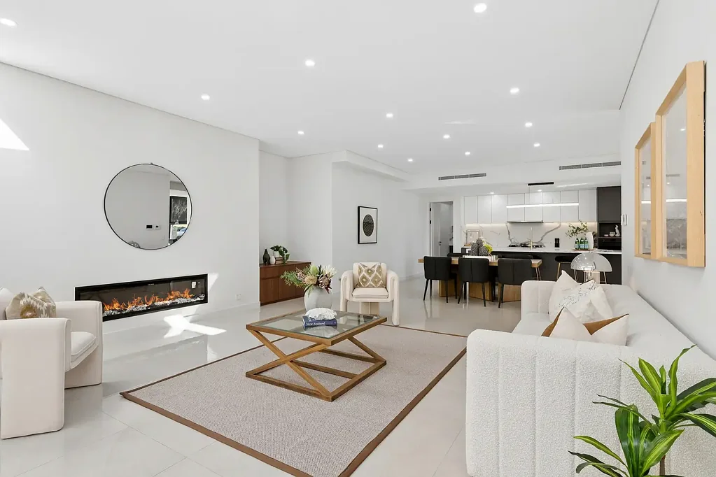 West Ryde 5कमरा Luxury new home of uniquely expansive proportions