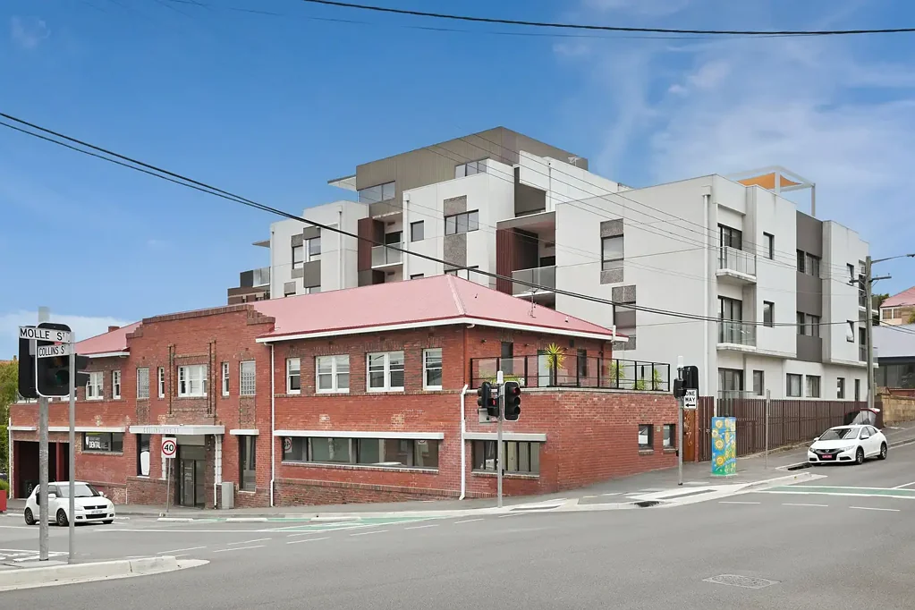 Hobart 2침실 Top-Floor Living. CBD On Your Doorstep.