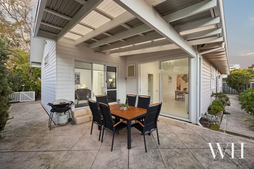 Beaconsfield 3Kwarto Country-Style Charm, Character & Enchanting Gardens