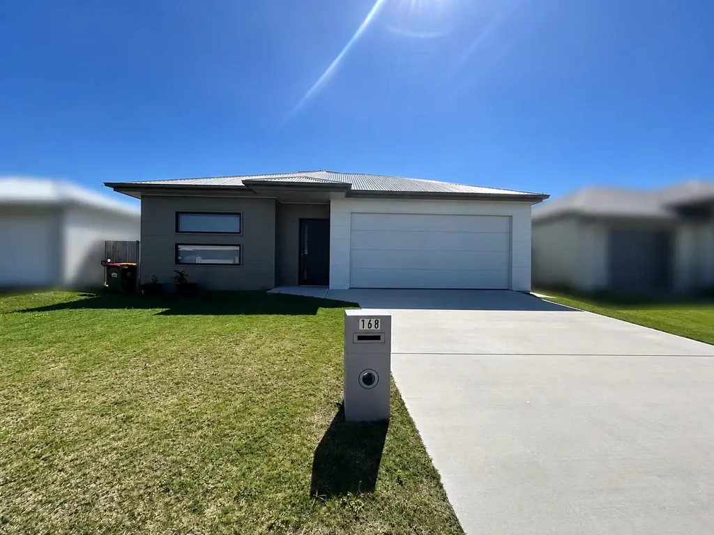 Modern Family Home - Only 12 Months Old!