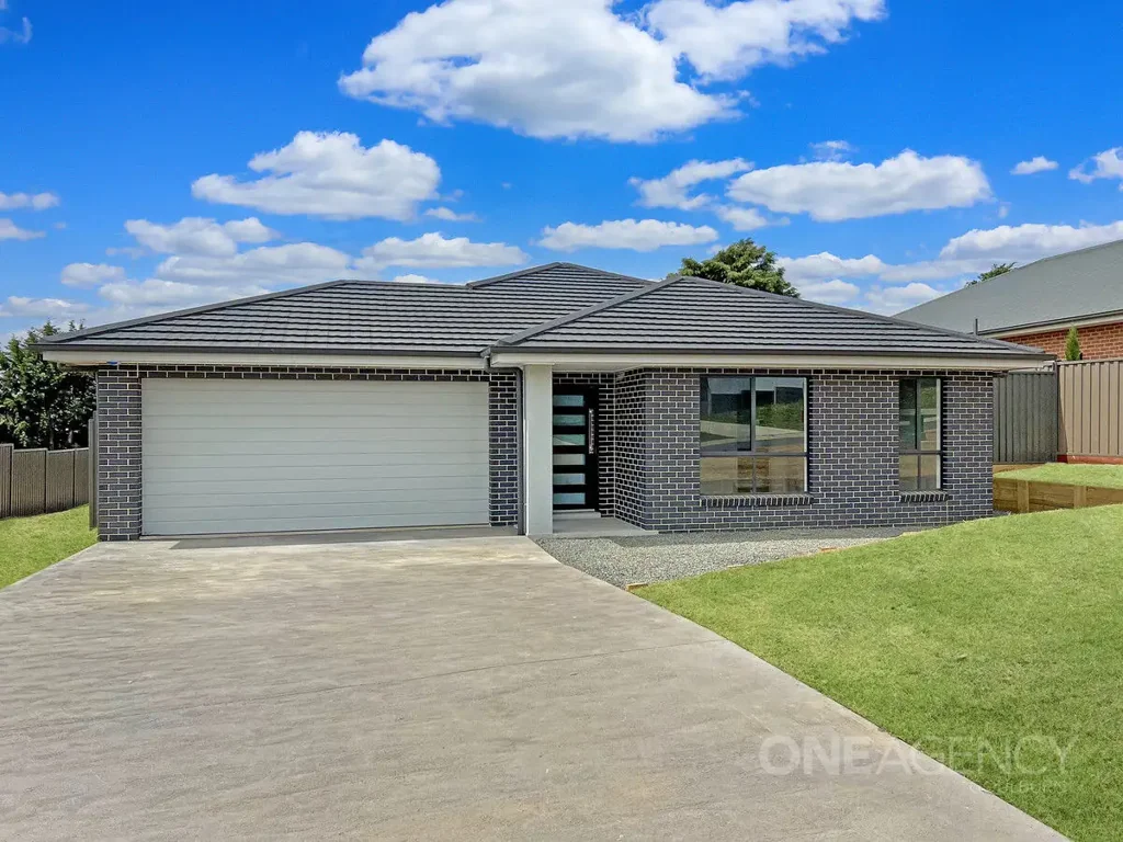 21 McGrath Place, Goulburn, NSW 2580