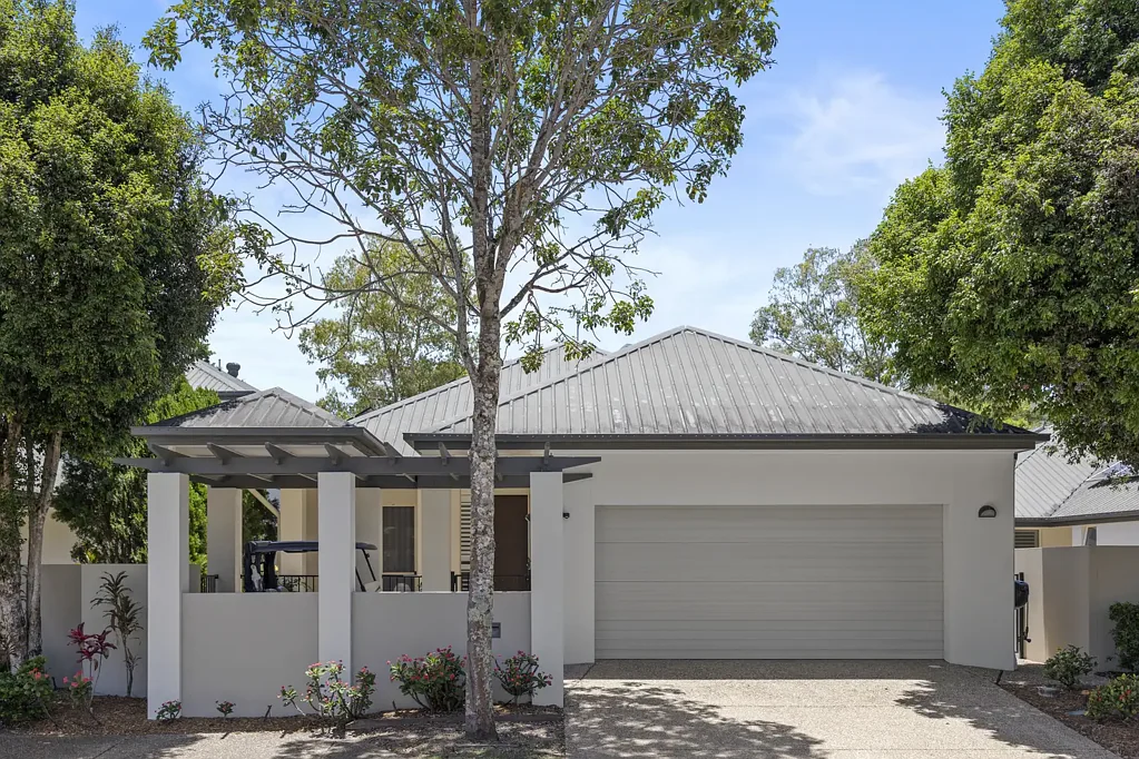 262 Easthill Drive, Robina, QLD 4226