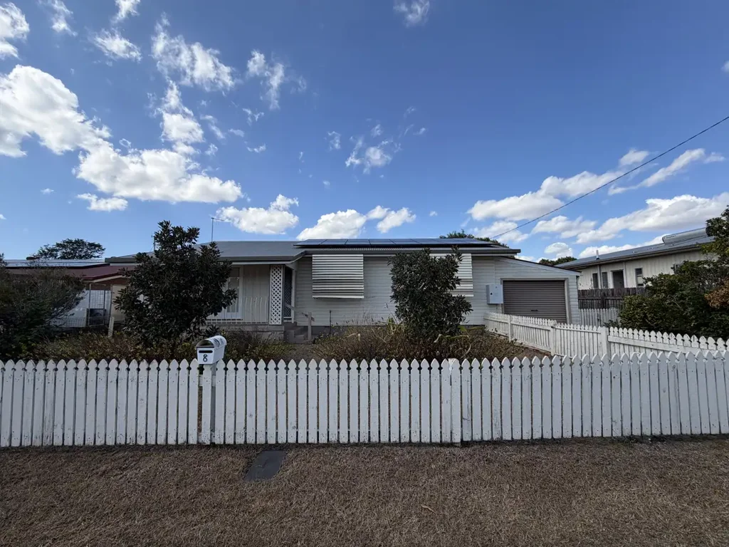 SPACIOUS, VERSATILE & FULL OF POTENTIAL – COMFORTABLE KEPNOCK LIVING