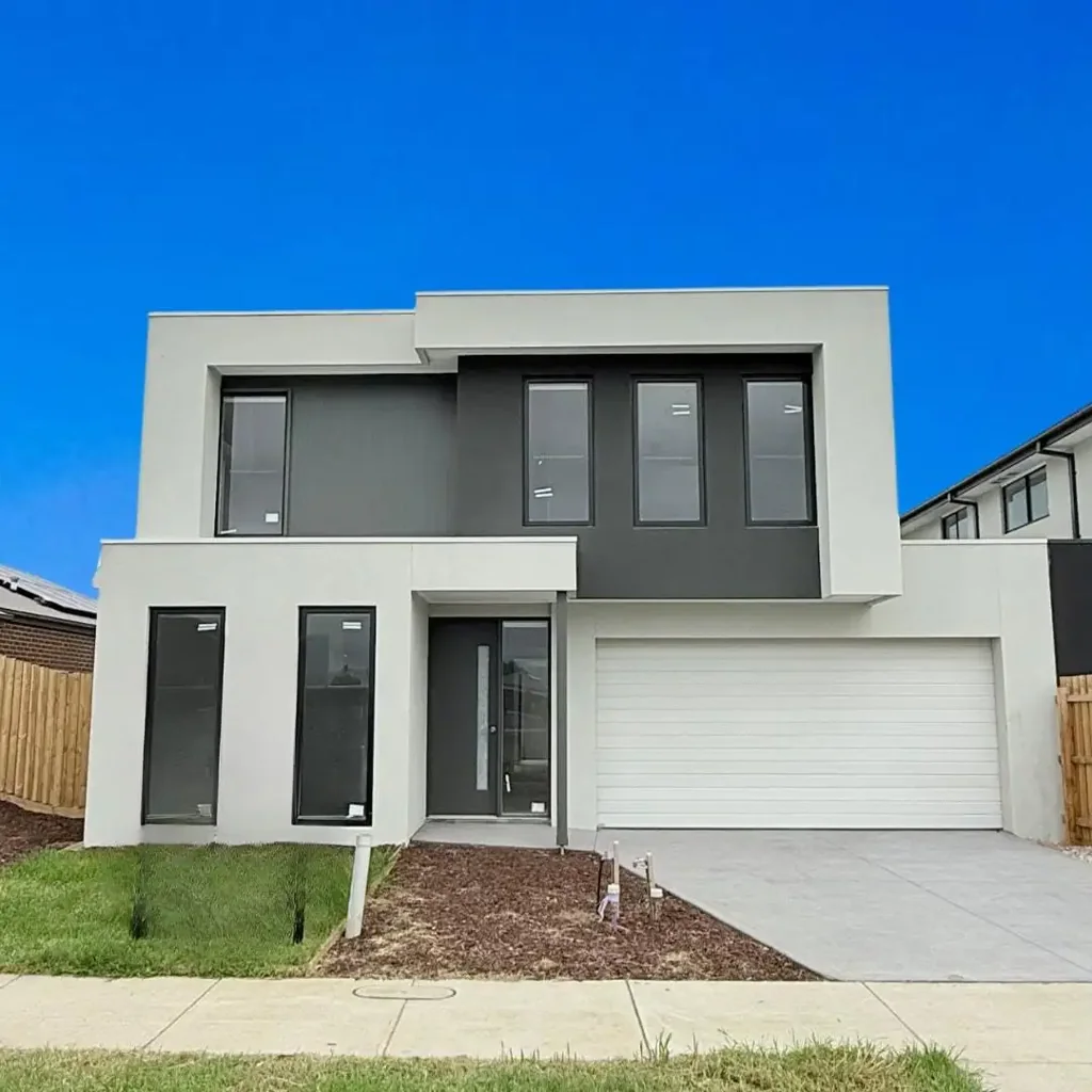 Cranbourne East 5ਬੈੱਡਰੂਮ 35 SQUARES BRAND NEW HOUSE (NORTH FACING) - Ready to Move In!