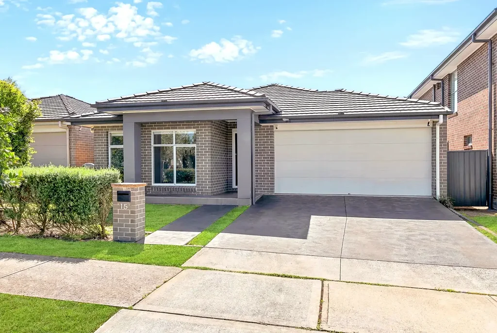 Jordan Springs 4Kwarto Modern Family Living & Effortless Entertaining in Jordan Springs