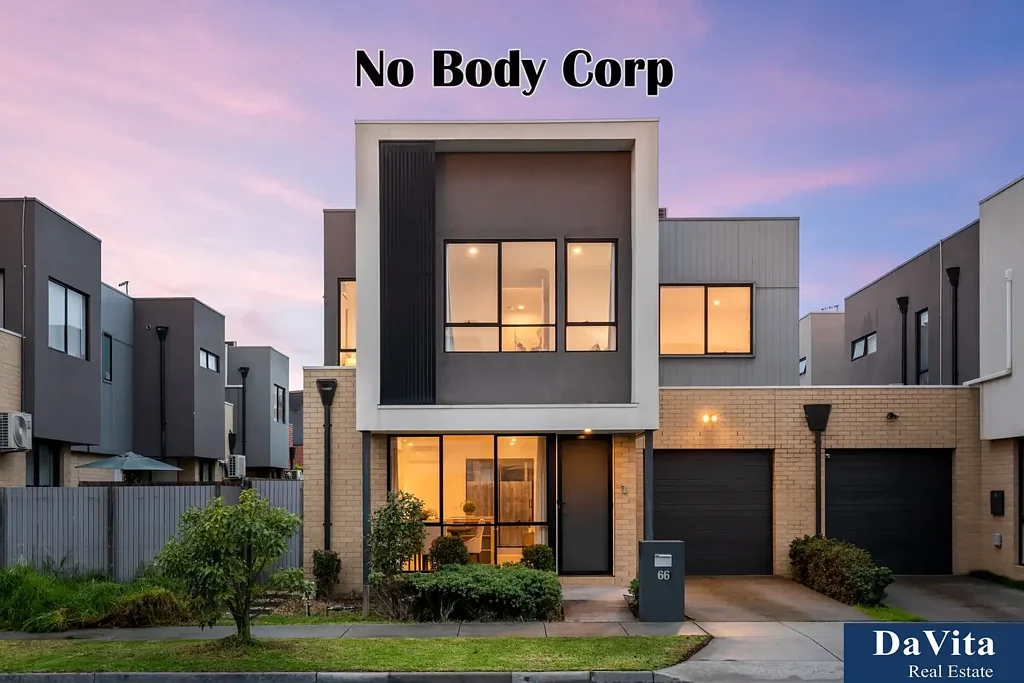 Clayton South 4 Bedroom Style, Space & Effortless Family Comfort - No Body Corporate