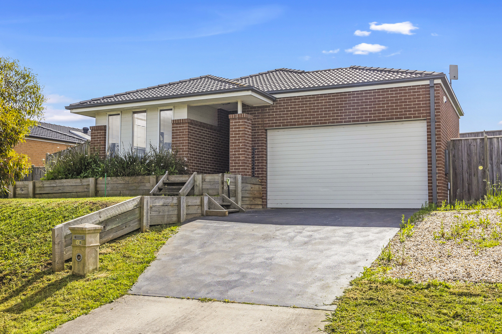 18 MASSIMO WAY, KORUMBURRA VIC 3950, 0部屋, 0バスルーム, House