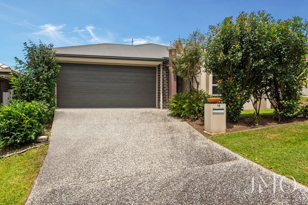 16 Preston Street, Ormeau Hills, QLD 4208