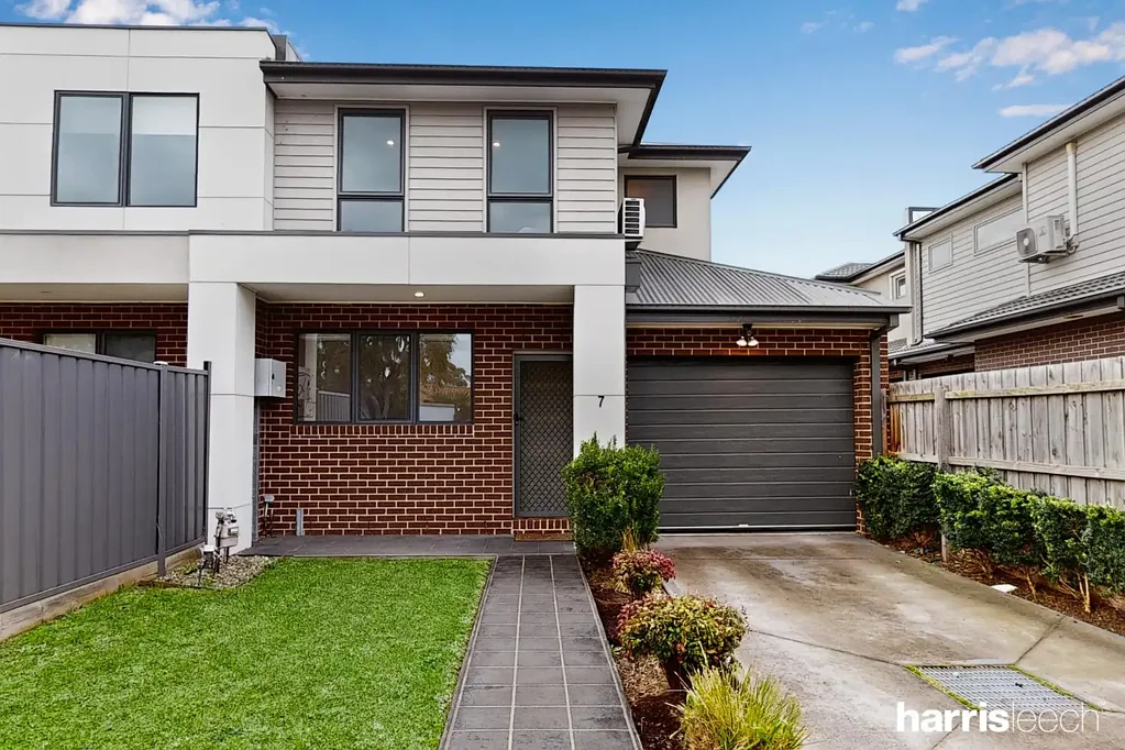 Pascoe Vale 3બેડરૂમ Spacious & Convenient Living in the Heart of Pascoe Vale