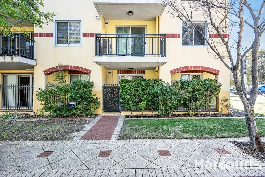 Joondalup 3कमरा Lovely Ground-Floor Apartment in a Resort-Style Complex