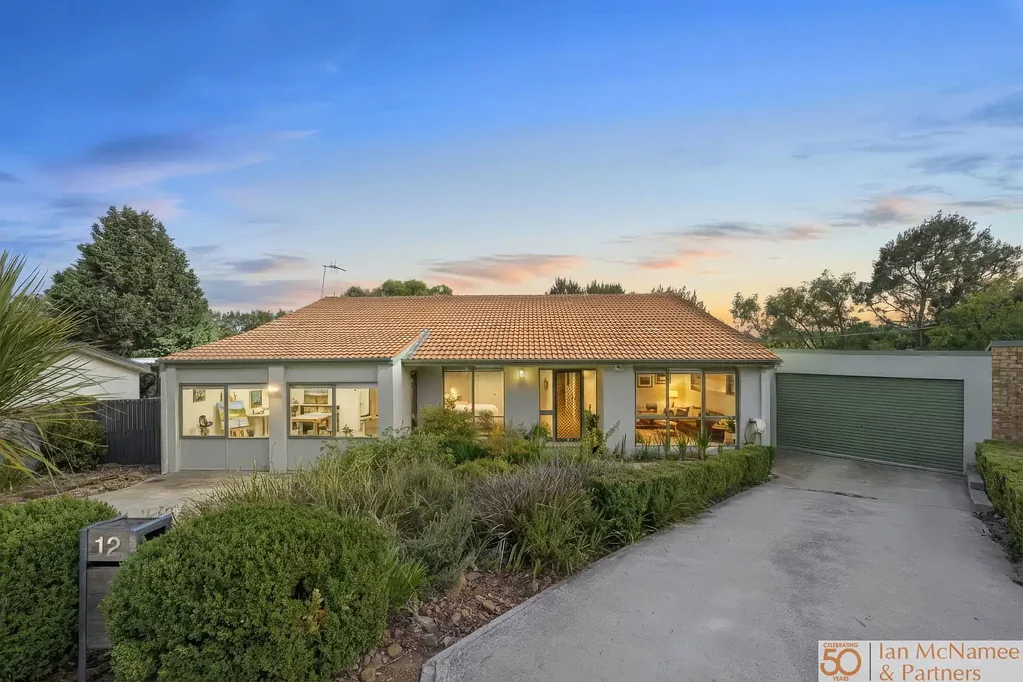 12 Lodder Place, Chisholm, ACT 2905