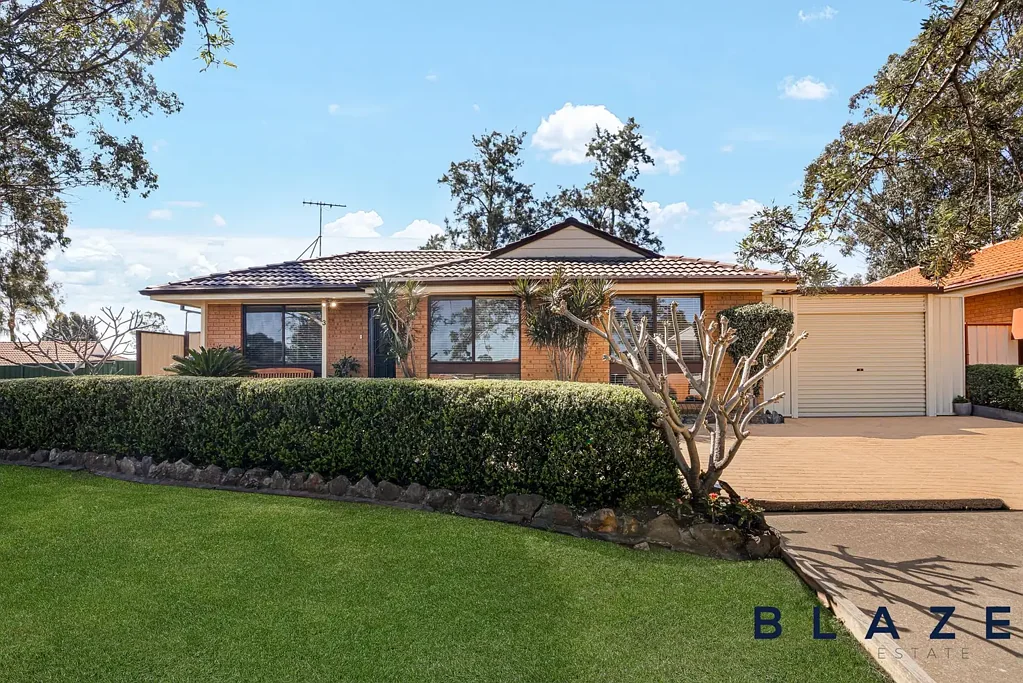3/4 Amiens Close, Bossley Park, NSW 2176
