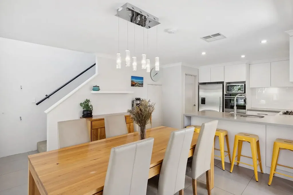 10c Ambrose Street, Innaloo, WA 6018