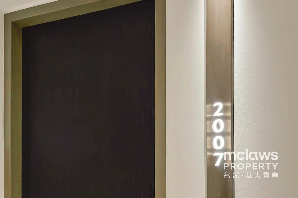 Brand New Luxurious City Apartment with Views - For Rent