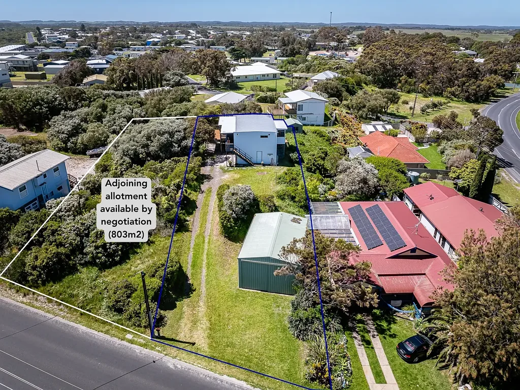 Robe 4房  Rare Coastal Opportunity – Beachside Home with Adjoining Land Available