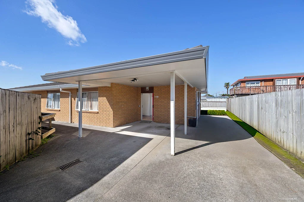 Mount Roskill 6房  Calling all Investors