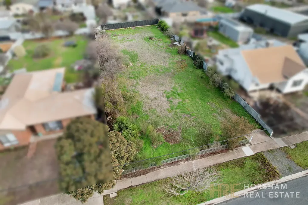 Horsham Build New, Invest, or Relocate — 1040sqm Opportunity Awaits