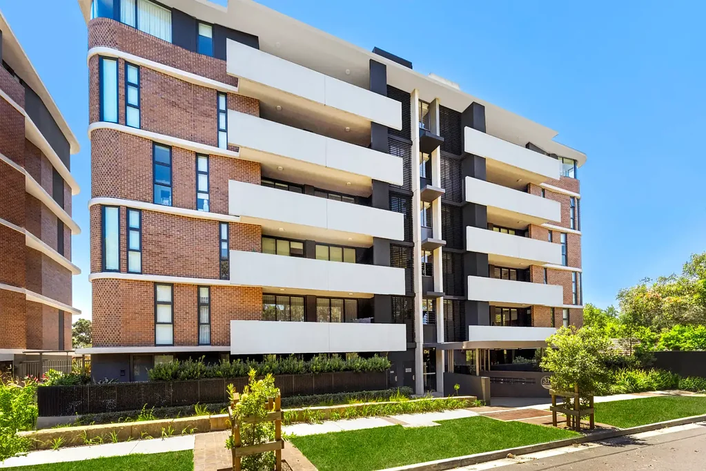 202/31 The Grand Parade, Sutherland, NSW 2232