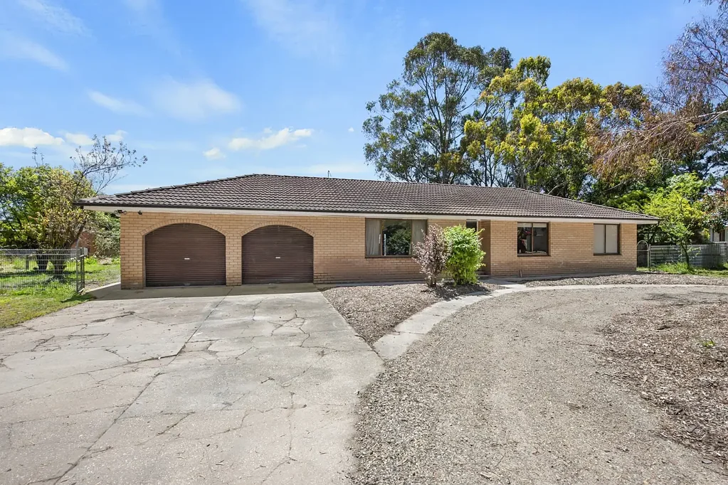 143 Crown And Sceptre Road, Cardigan, VIC 3352