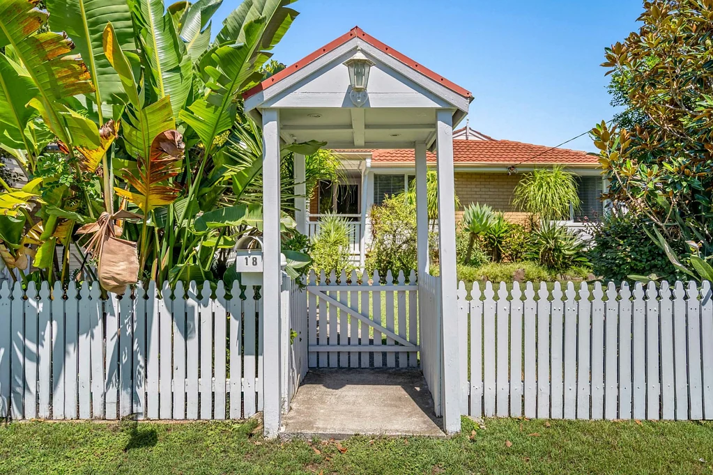 18 Bentley Road, Narara, NSW 2250