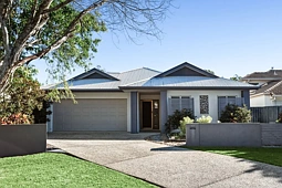 94 The Avenue, Peregian Springs