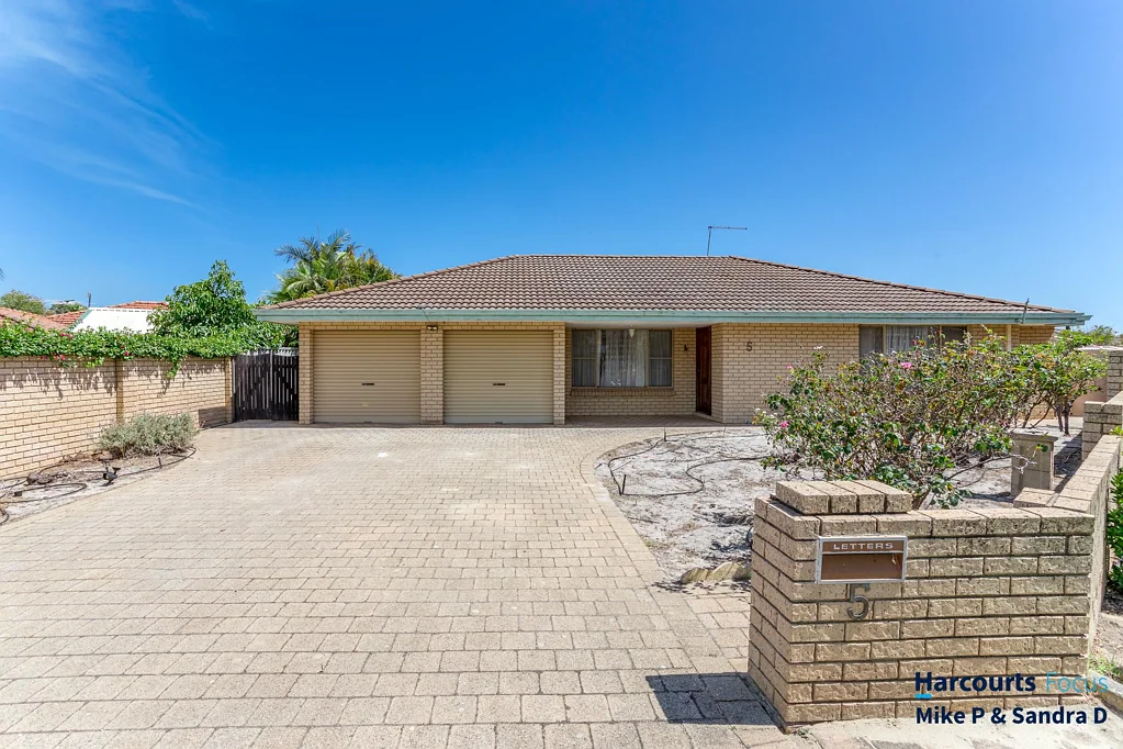 5 Holland Place, Wilson, WA 6107