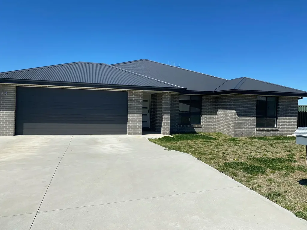 Spacious Living on Sunbright