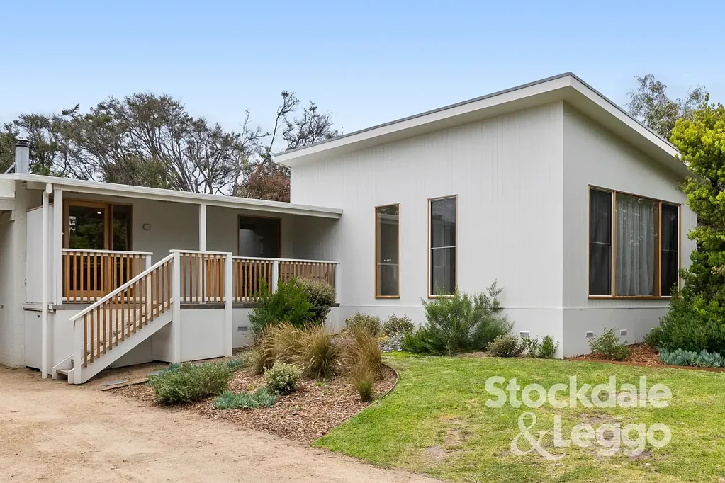 10 Fairway Drive, Rye, VIC 3941