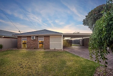 7 Roscrea Road, Melton, VIC 3337, 3房, 1浴, House