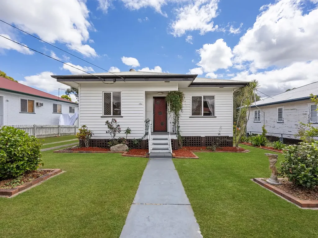 Booval 3Zimmer Ideal First Home or Investment with Space to Add Value