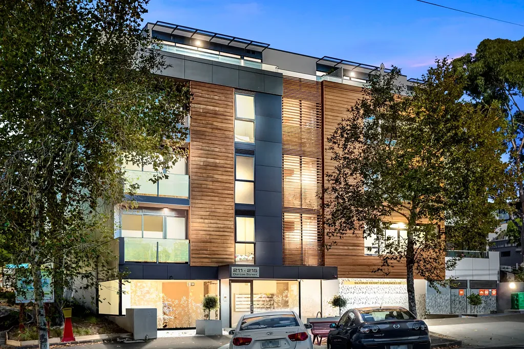 South Melbourne 1房  Stylish & Versatile One-Bedroom Apartment in Prime South Melbourne Location