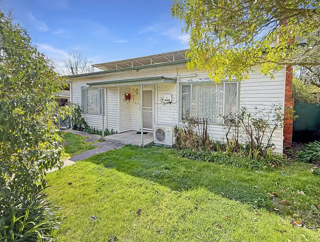 4 View Street, Mansfield, VIC 3722