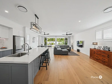 237 Oxley Avenue, Margate, QLD 4019, 4 phòng ngủ, 3 phòng tắm, House