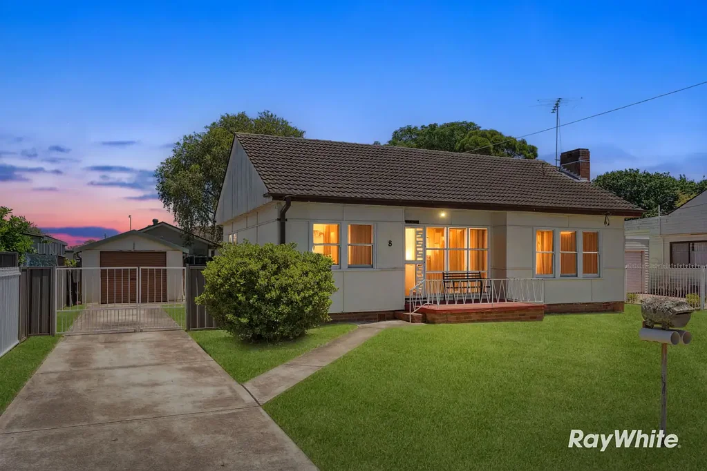 8 Taworri Street, Doonside, NSW 2767