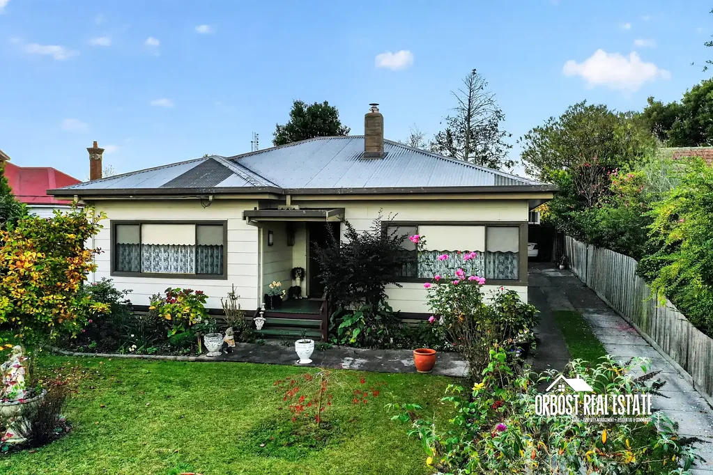 Orbost 4房  A CHERISHED FAMILY HOME, OFFERED FOR THE FIRST TIME IN DECADES