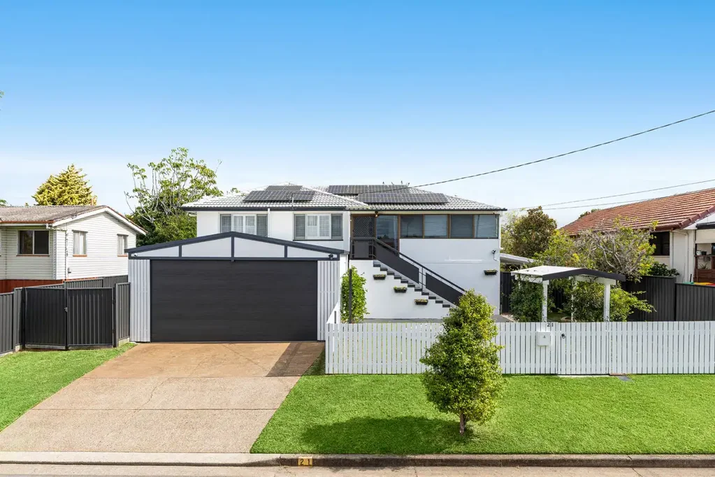 21 Natasha Street, Wynnum West, QLD 4178