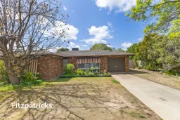 13 BANDERA AVE, Glenfield Park