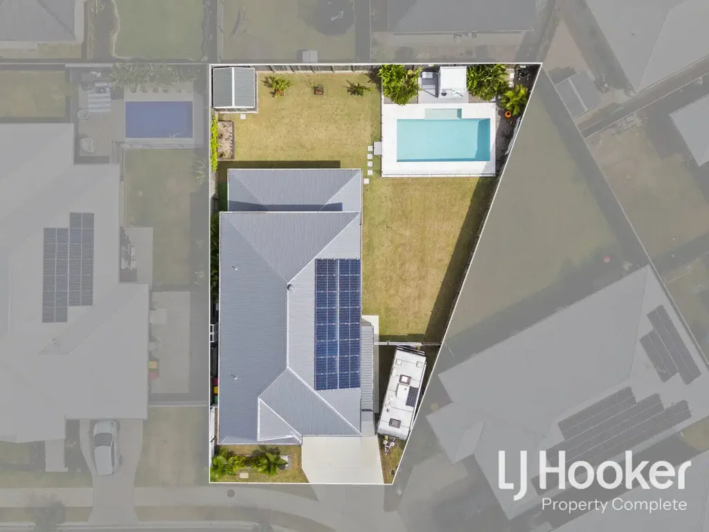 Yarrabilba 4બેડરૂમ Grand 640m� Block with Side Access, Resort-Style Pool, Stunning 306m� Home & Mou