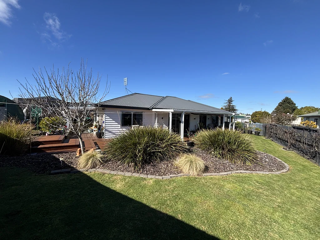 Tokoroa 3कमरा MODERN FAMILY HOME WITH SUPERB OUTDOOR LIVING