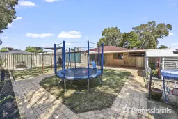 7 Fussel Green, Stratton