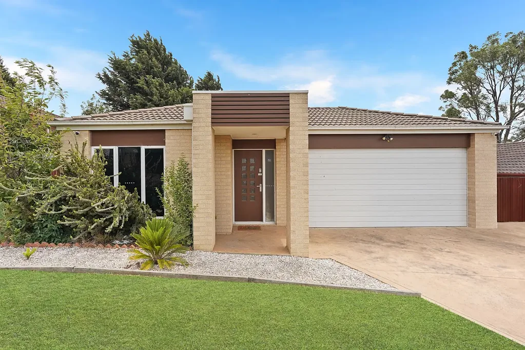 5 Channelle Close, Hampton Park, VIC 3976