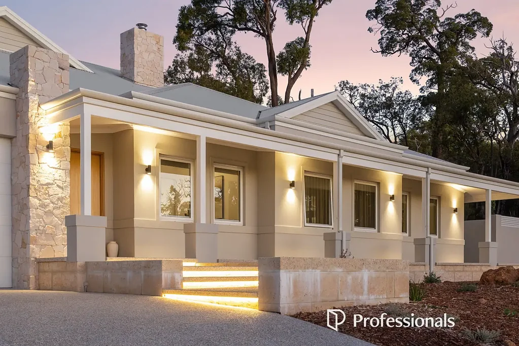 7 Conti Gardens, Walliston, WA 6076
