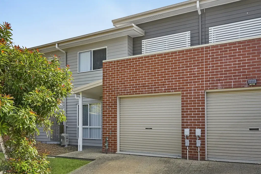 Narangba 3 Slaapkamer Welcome to 3/238 Young Rd, Narangba & The stunning resort style unit!