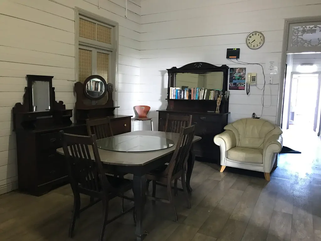 PERFECT SHARE ACCOMMODATION - LOCATED IN THE HEART OF FORTITUDE VALLEY