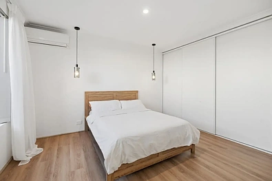 32 HALLAM VIEW, CAVERSHAM WA 6055, 4 habitaciones, 2 baños, House