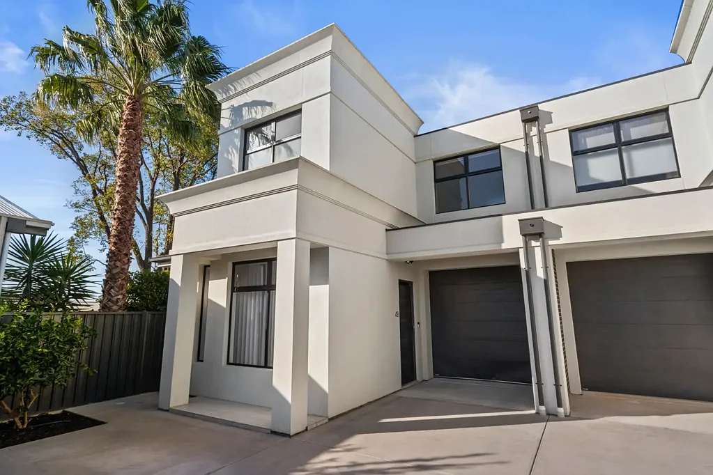 4B Troon Avenue, Seaton, SA 5023
