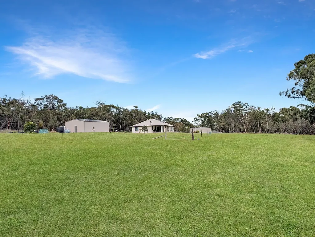 192 Cascades Lane, Greenlands, QLD 4380