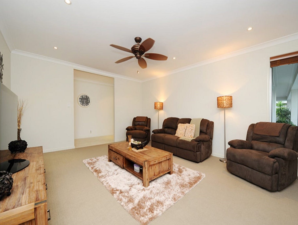 4 SUNRISE TCE, LITTLE MOUNTAIN QLD 4551, 0 Schlafzimmer, 0 Badezimmer, House